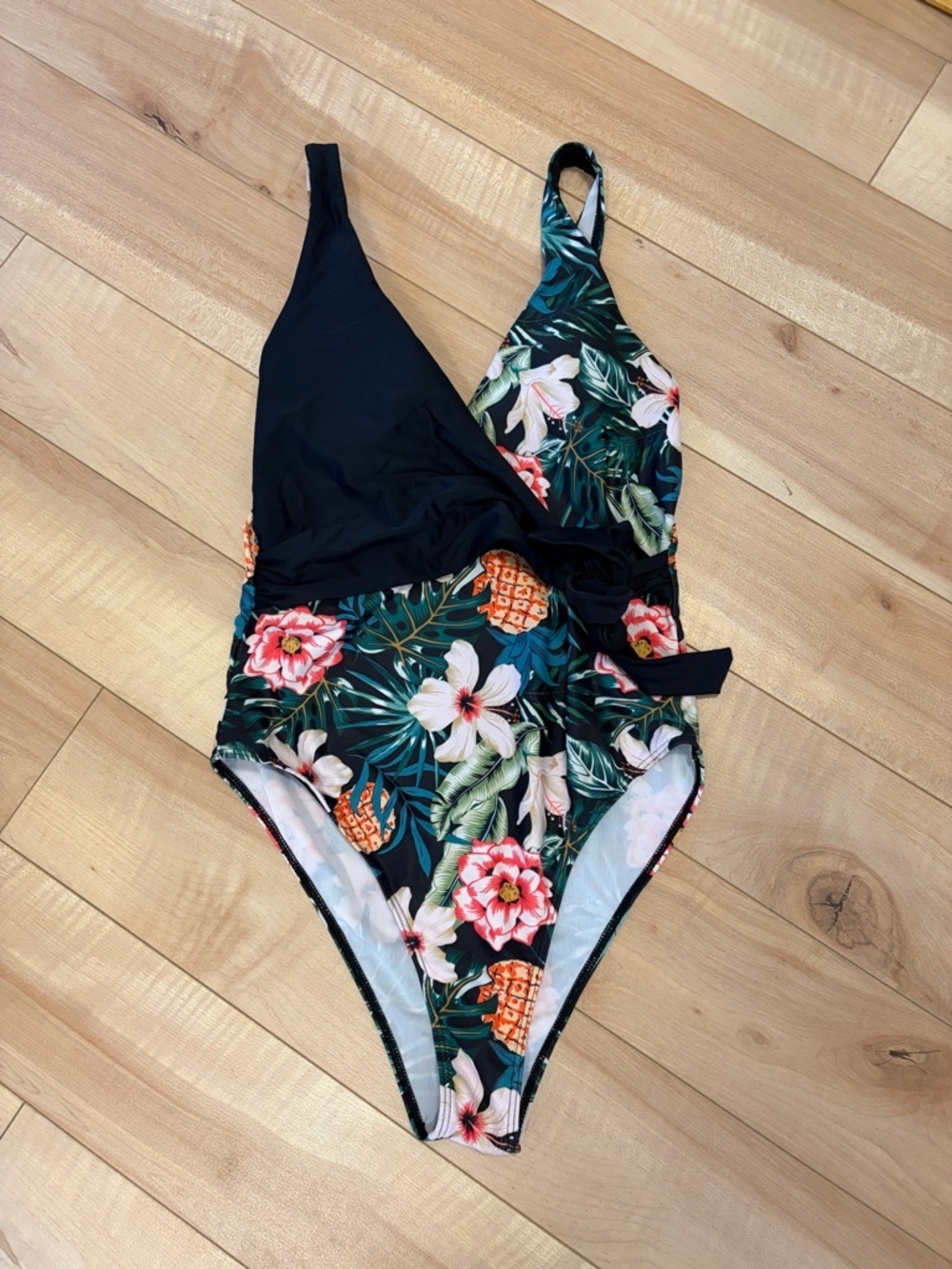 Tropical cross over tie swimsuit